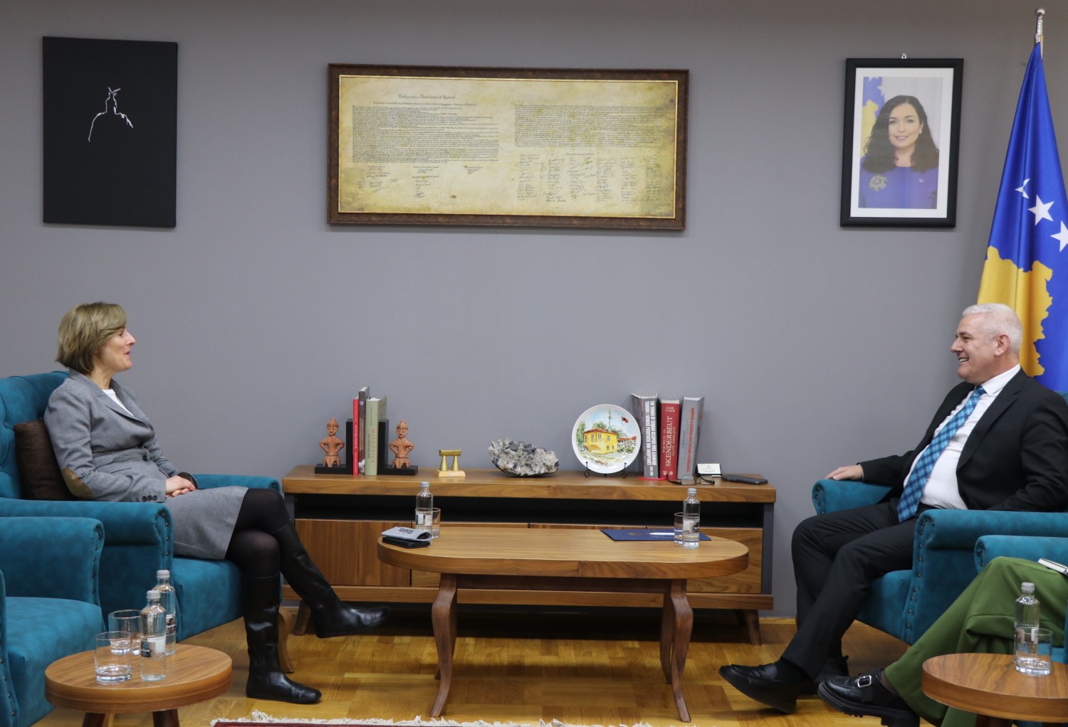 Ministri Sveçla takoi Shefen e Misionit të Organizatës Ndërkombëtare për Migrim (IOM), Anna Rostocka