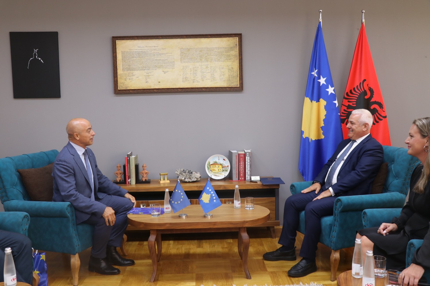 Ministri Sveçla priti në takim shefin e ri të EULEX-it